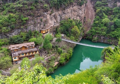 井底村神龍灣
