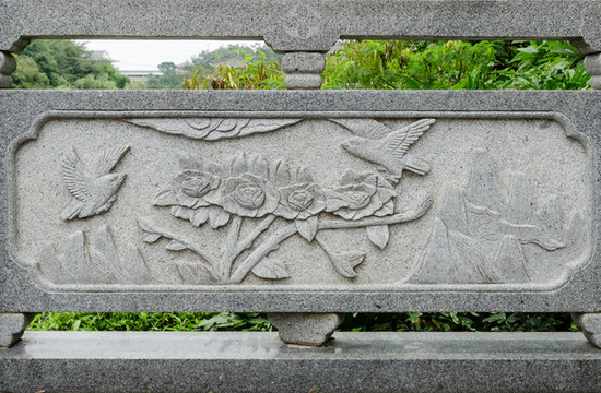 花鳥浮雕