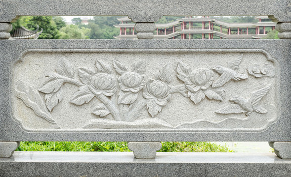 花鳥浮雕