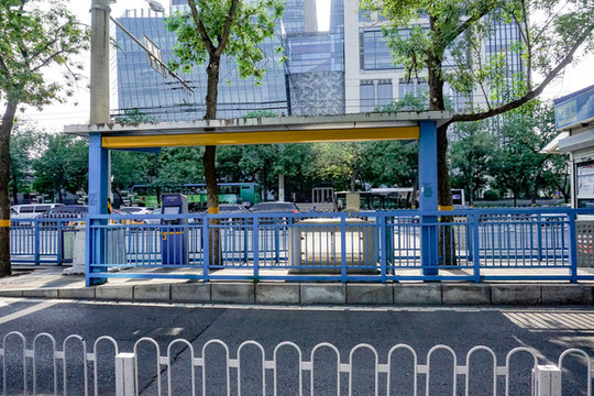 公交車站