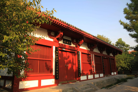 莊子祠西道舍