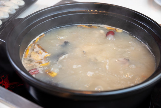 砂鍋甲魚(yú)
