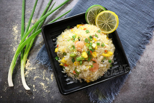 蝦仁炒飯
