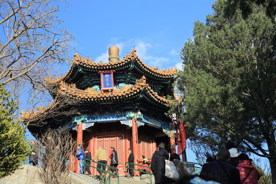 輯芳亭