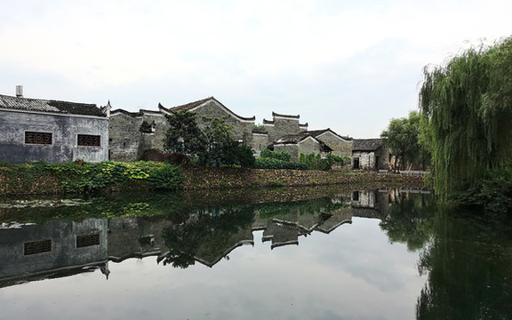 流坑古村