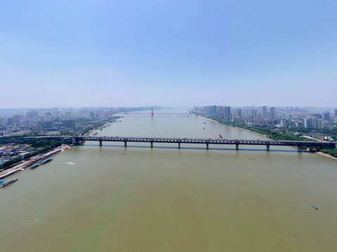 武漢長江大橋