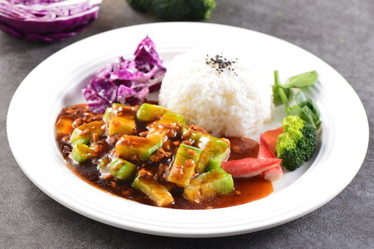 肉沫茄子飯