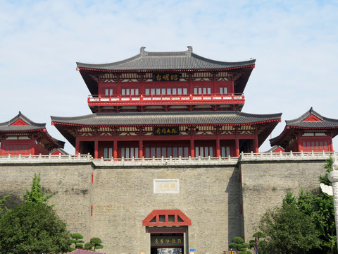 襄陽(yáng)昭明臺(tái)