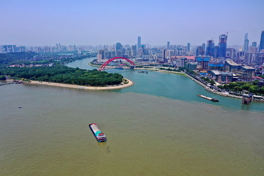 晴川橋
