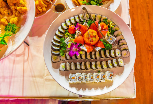 紫菜包飯拼盤