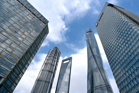 上海城市地標(biāo)建筑群仰拍