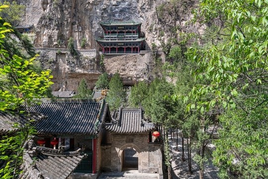 山西盂縣藏山