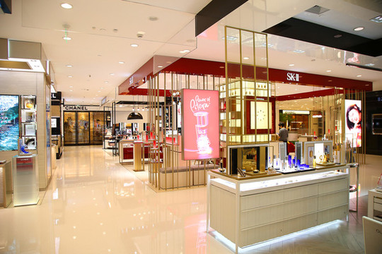 化妝品專賣店