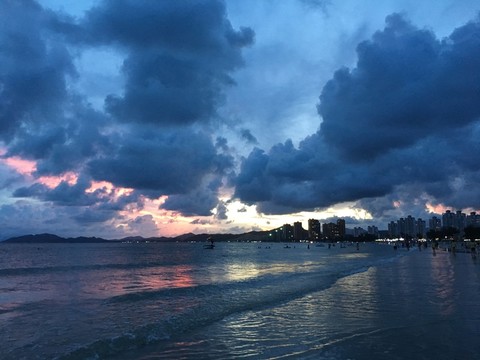 海邊