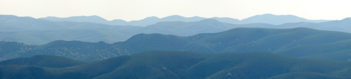 夕陽(yáng)山外山