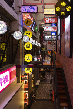 老上海街景廣告