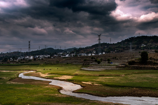 小河