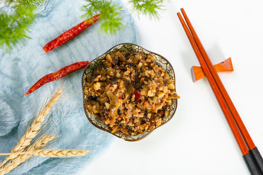 老腌菜肉沫