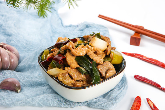蒜苗炒肉