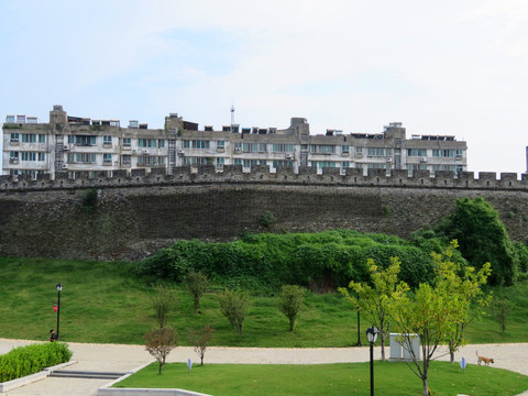 襄陽臨漢門公園