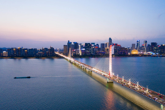 錢(qián)江三橋夜景