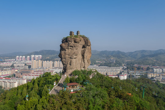 雙塔山