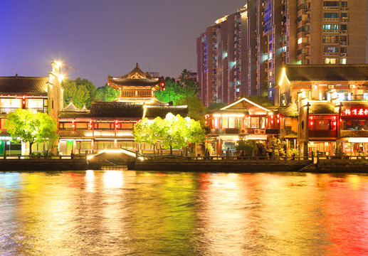 杭州橋西歷史街區(qū)夜景