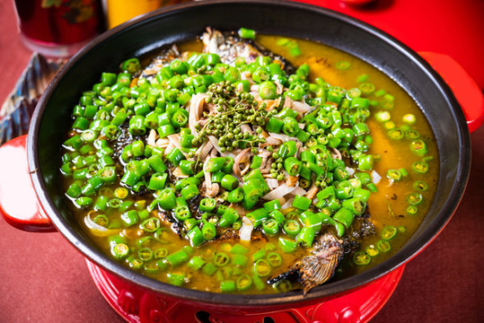 青花椒烤魚(yú)