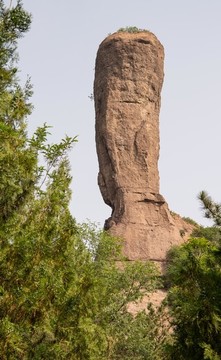 河北承德棒槌山
