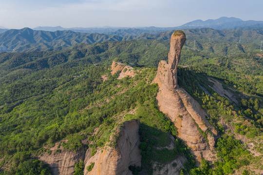 河北承德棒槌山