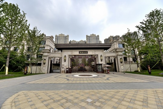 高檔小區(qū)大門
