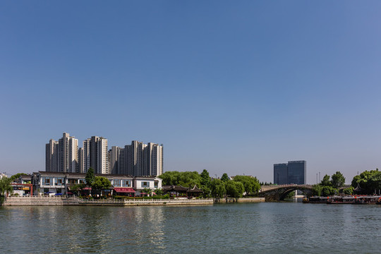 覓渡橋風(fēng)光