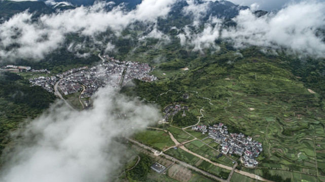 山村風(fēng)光