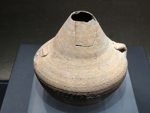 西漢硬陶匏壺