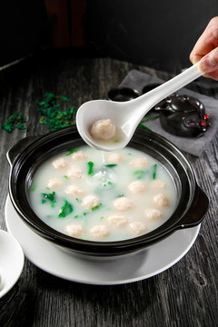 DQ魚丸湯