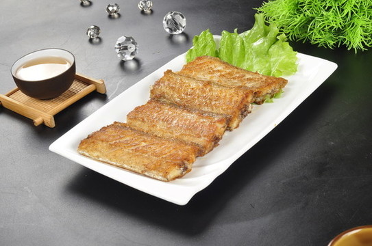 煎刀魚