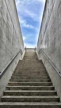 安藤忠雄水御堂