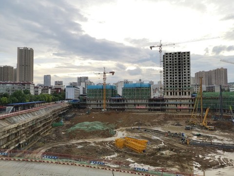 建筑工地