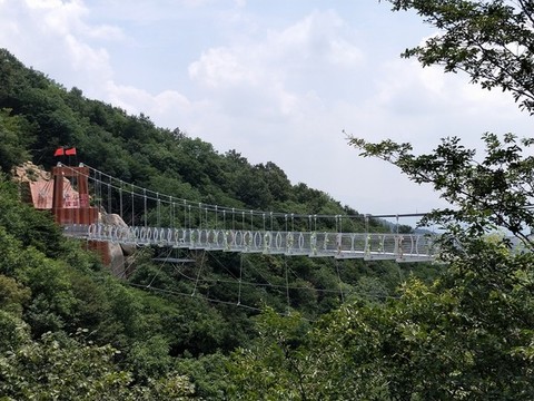 9D聲效玻璃橋