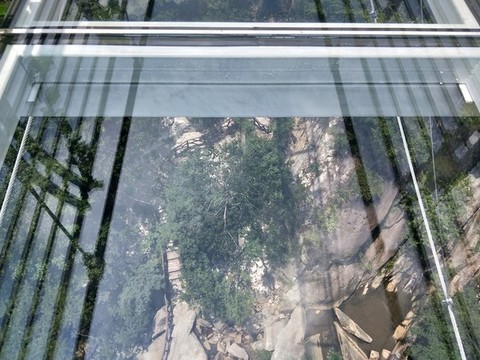 9D聲效玻璃橋