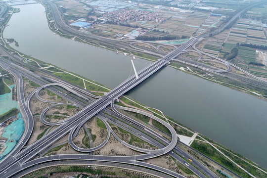 太原迎賓橋