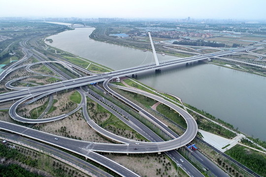 太原迎賓橋
