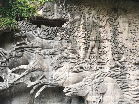 東方魂石刻