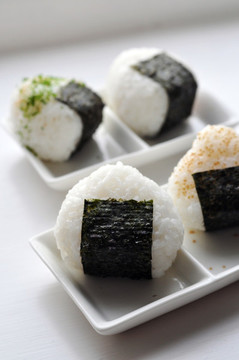 飯團(tuán)