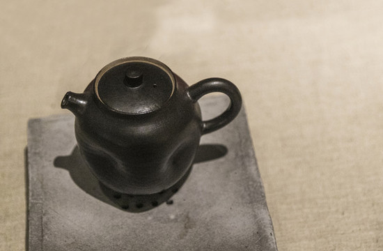 黑陶茶壺
