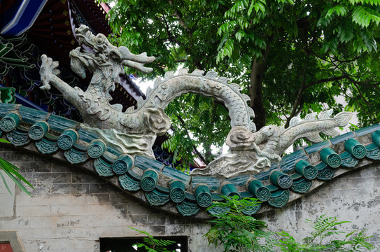 墻上龍