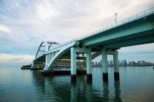 五緣大橋