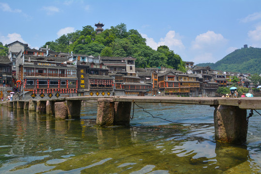 湖南湘西鳳凰古城夏日風光