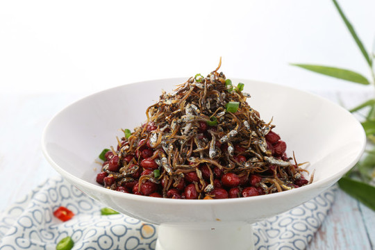 小魚(yú)花生