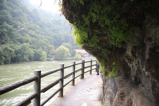宜昌三游洞棧道
